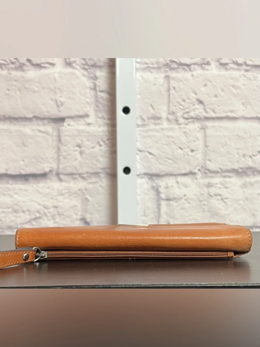 Fossil Genuine Leather Tri-Fold Wallet - Picture 7 of 14